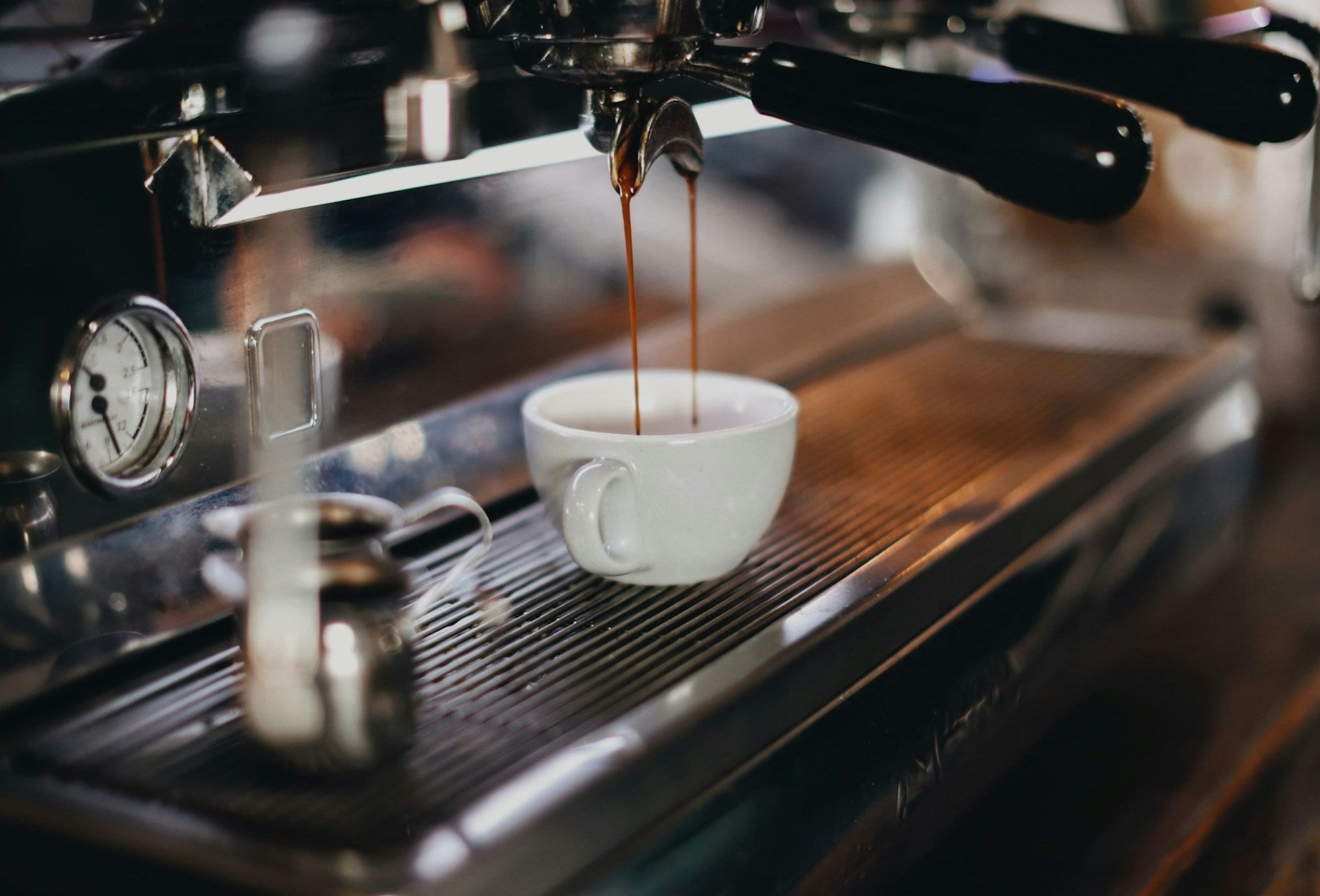 Eleganz auf Ihrer Arbeitsplatte: Espresso-Kocher Enthüllt