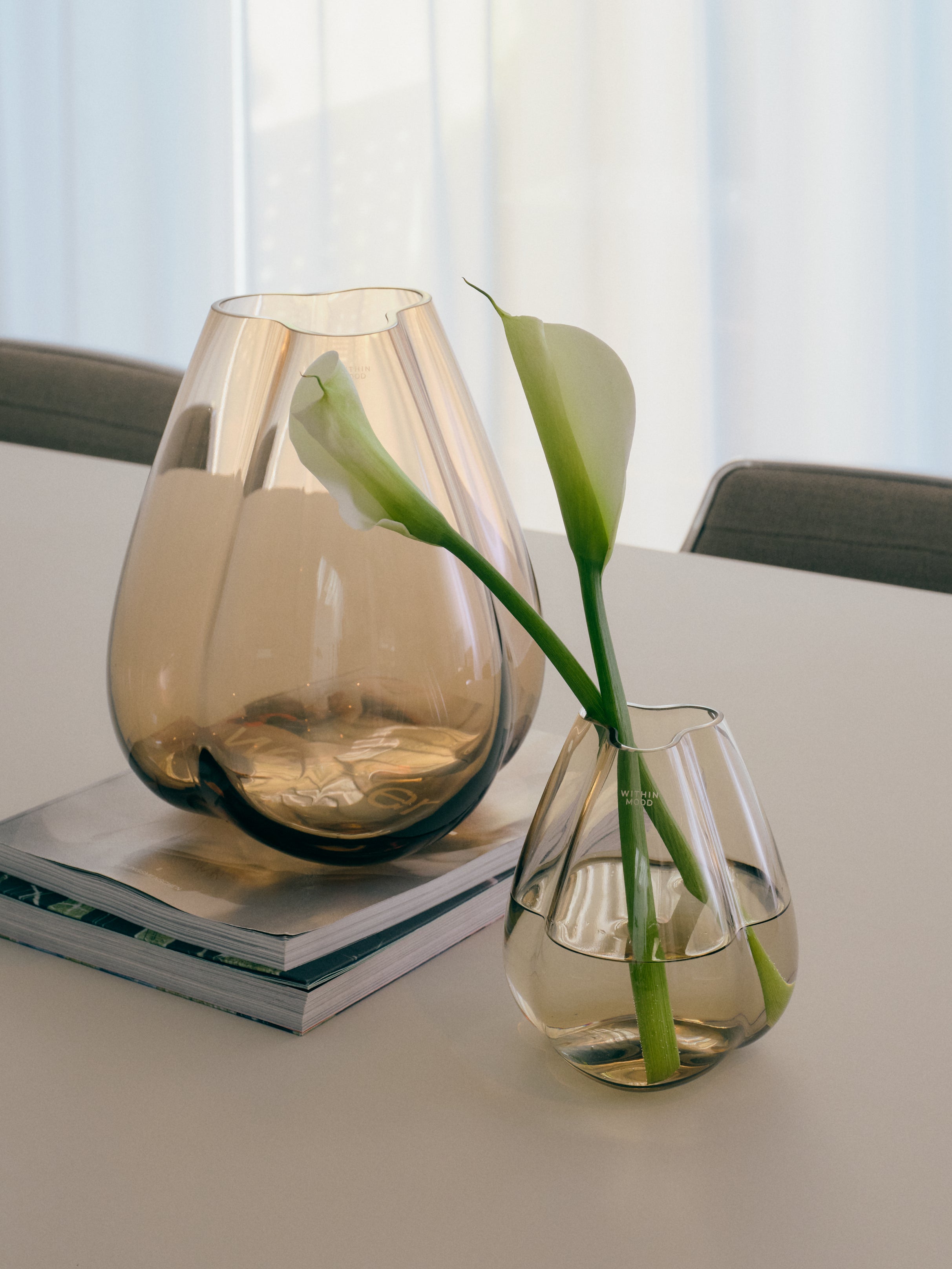 Mini Tulip Vase, brown