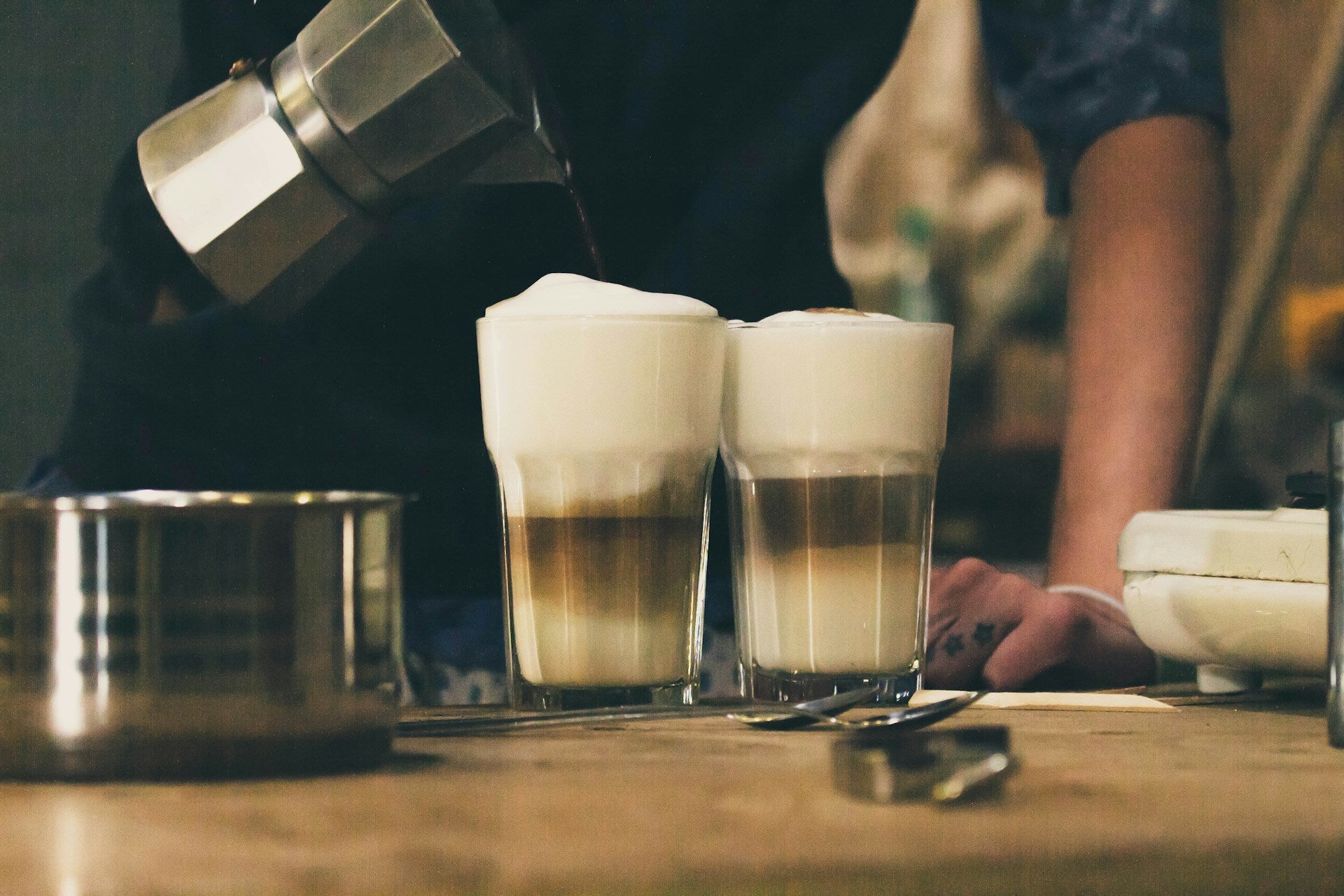 Zaubern Sie sich Ihr Lieblingsgetränk: Einfaches Cappuccino Rezept