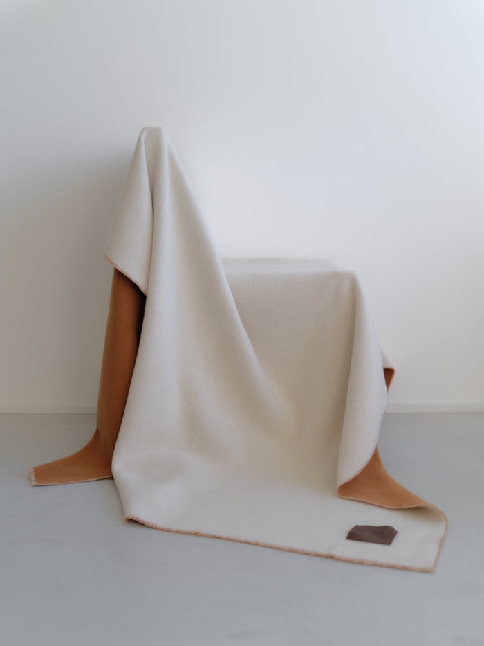 Decken – Wohnaccessoires bei WithinMood Hamburg