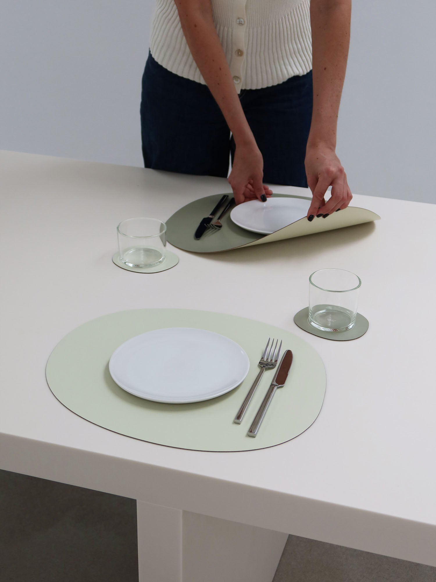 Placemats, sage/ creamgreen, set of 2