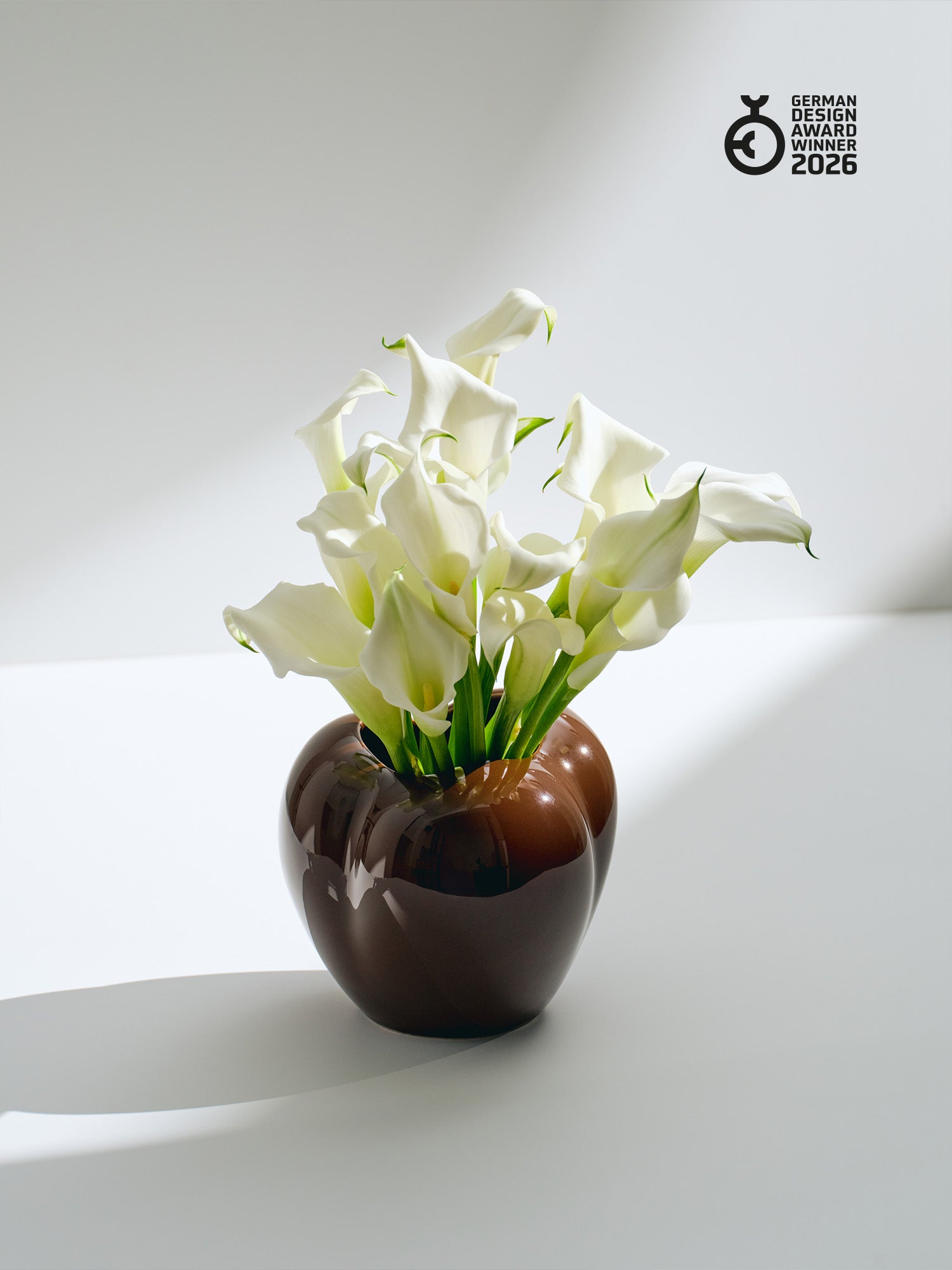 Poppy Vase Bundle, large + mini, chocolate brown