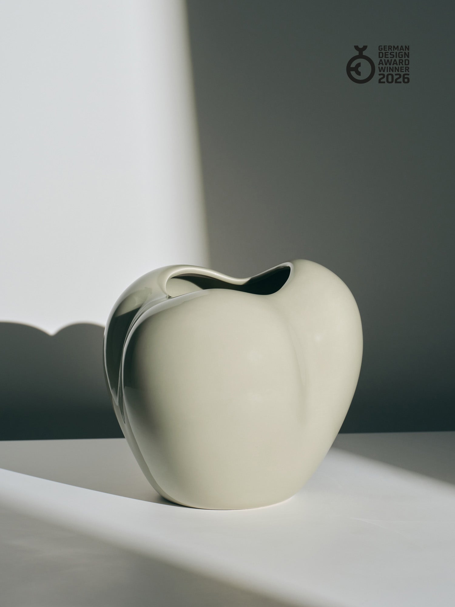 Poppy Vase Bundle, large + mini, moon dust
