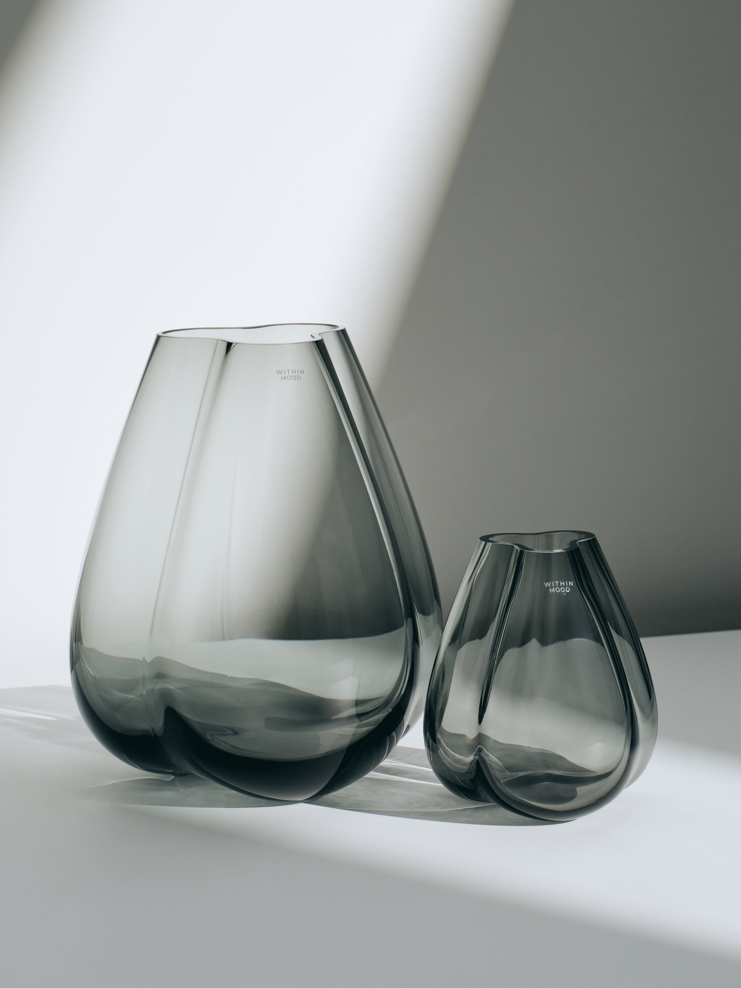 Mini Tulip Vase, grey