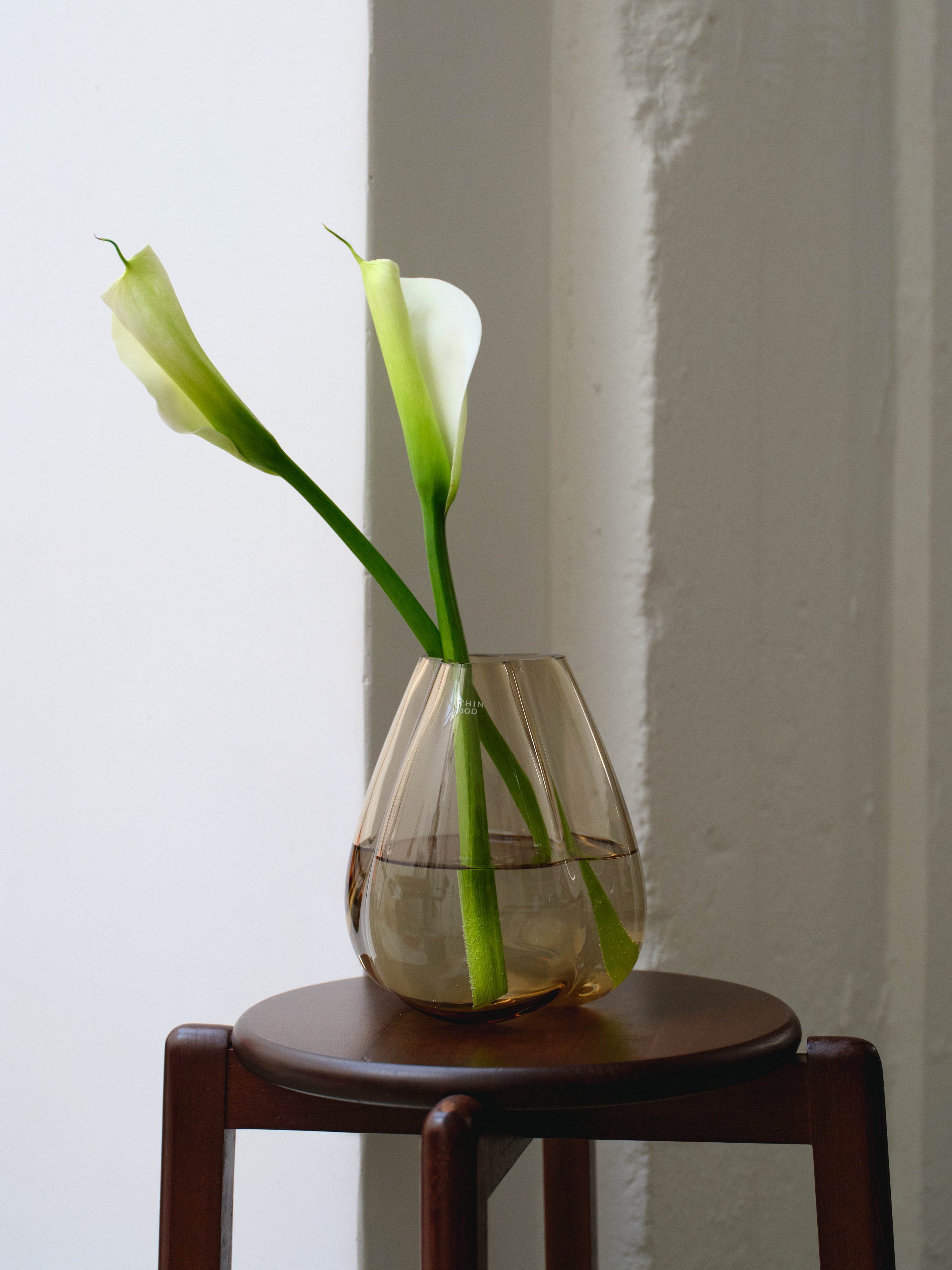 Mini Tulip Vase, brown