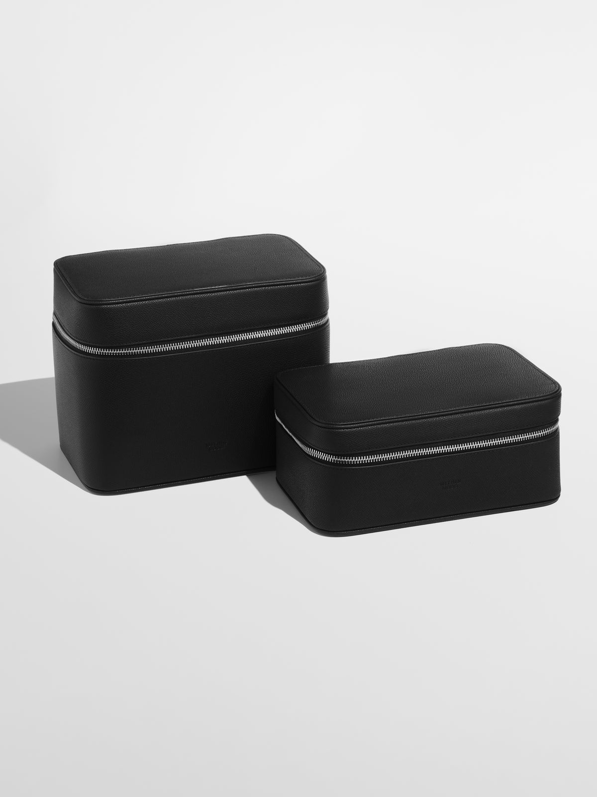 Vanity Case Set, black, two sizes