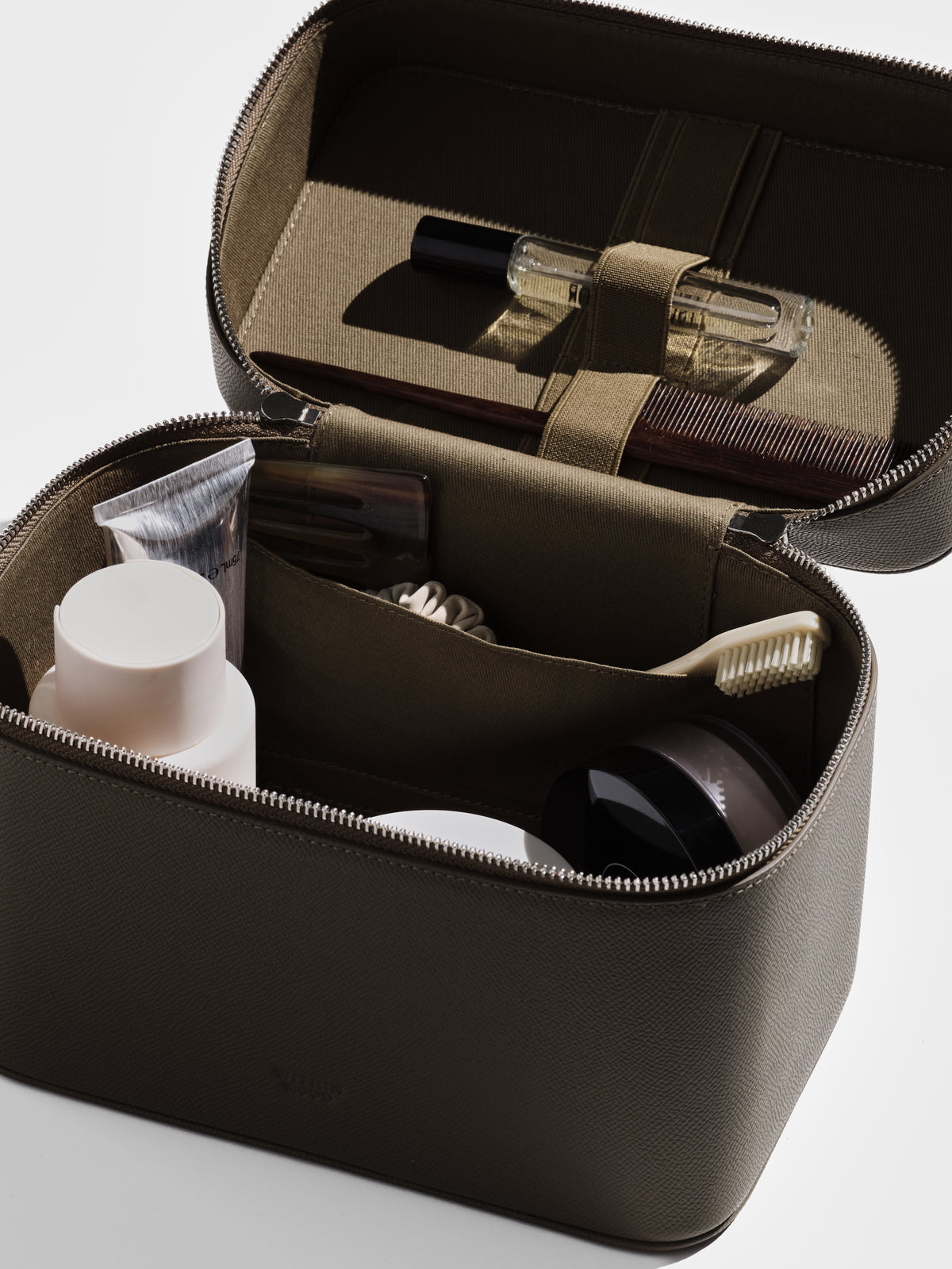 Vanity Case Set, truffle, two sizes