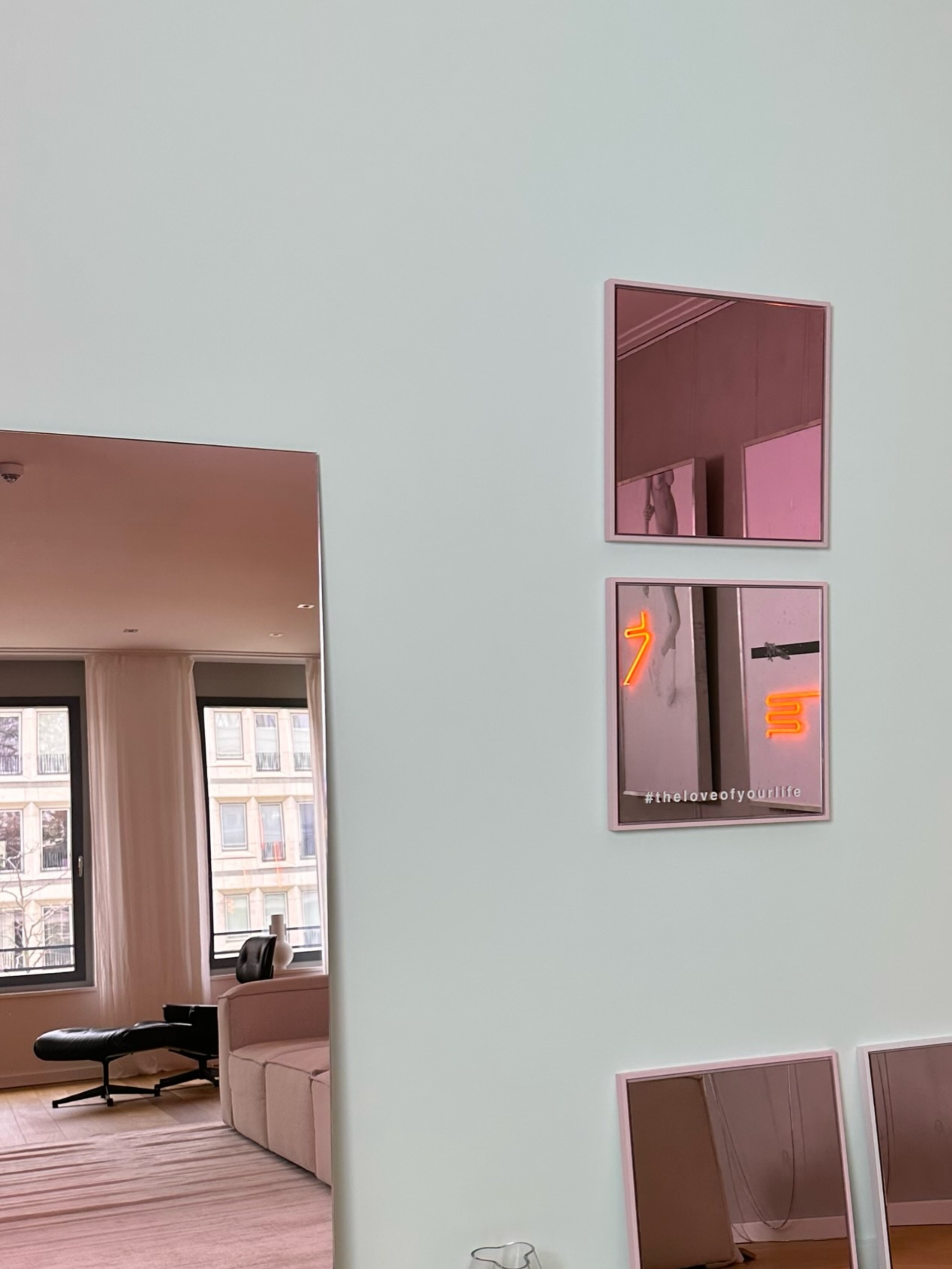 MOOD MIRROR - ART EDITION W/ IGOR PAASCH