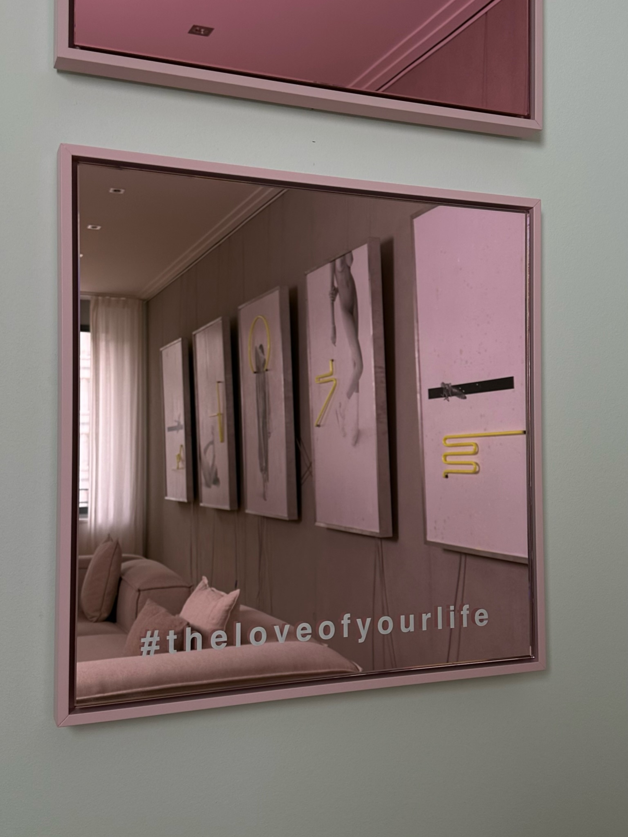 MOOD MIRROR - ART EDITION W/ IGOR PAASCH
